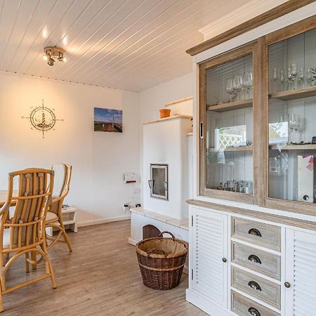 Nice Home In Friedrichskoog With Wifi Eksteriør billede